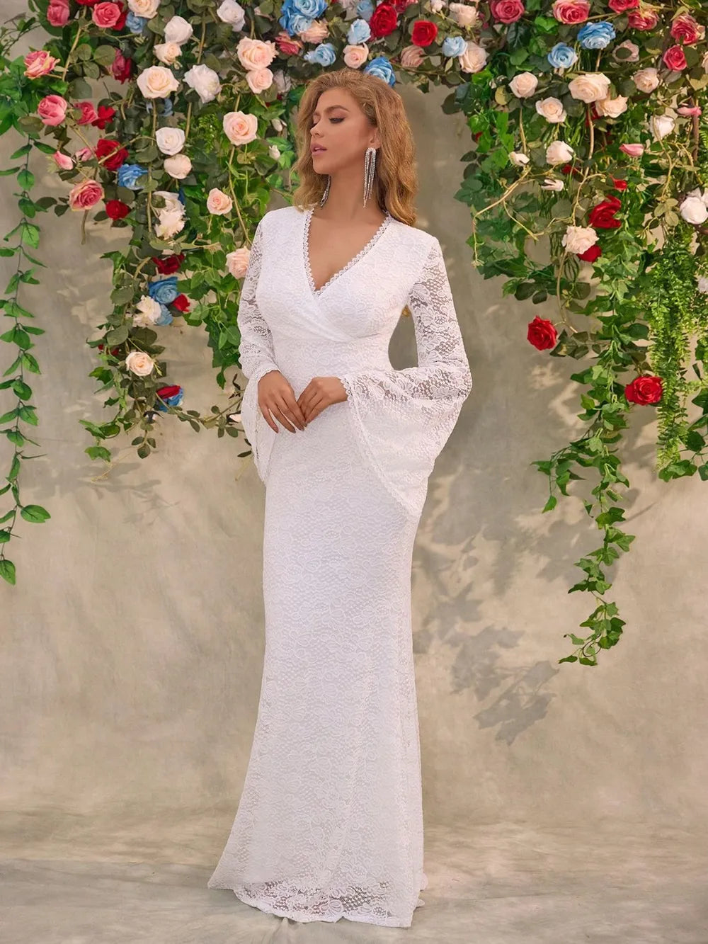 Alicia | Kalina Vestido De Novia De Encaje Con Mangas Acampanadas Karol Firenze