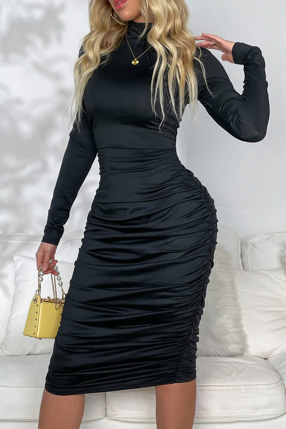 Ava | Valeria Vestido Midi Ajustado Con Fruncidos – Brillo Satinado Cereza Karol Firenze