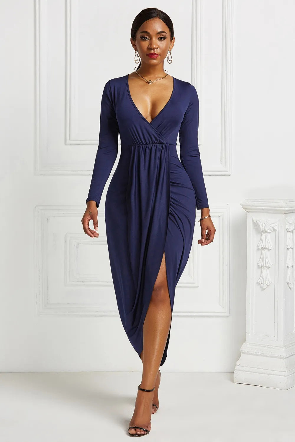 Blanca | Odetta Vestido Midi Cruzado Con Escote Profundo Y Fruncidos Karol Firenze