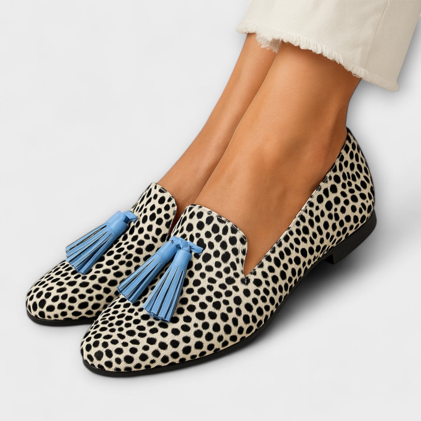 Mira | Mocasín Con Borlas