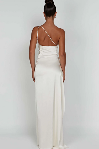 Loralei | Vestido Satinado Con Escote Asimétrico Karol Firenze