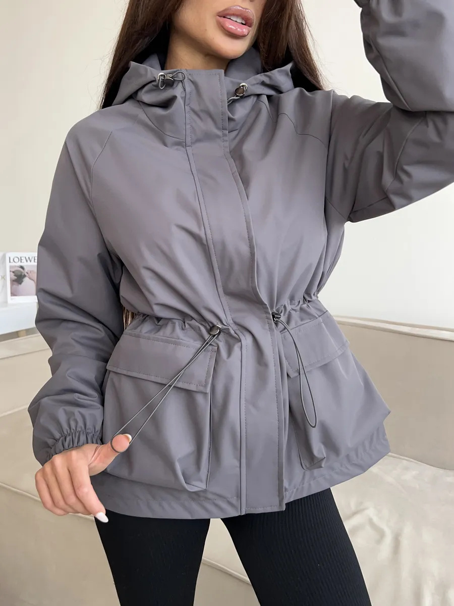 SOFÍA  | chaqueta impermeable con capucha ajustable Karol Firenze