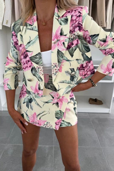 Camila | Conjunto De Blazer Floral Y Falda Mini