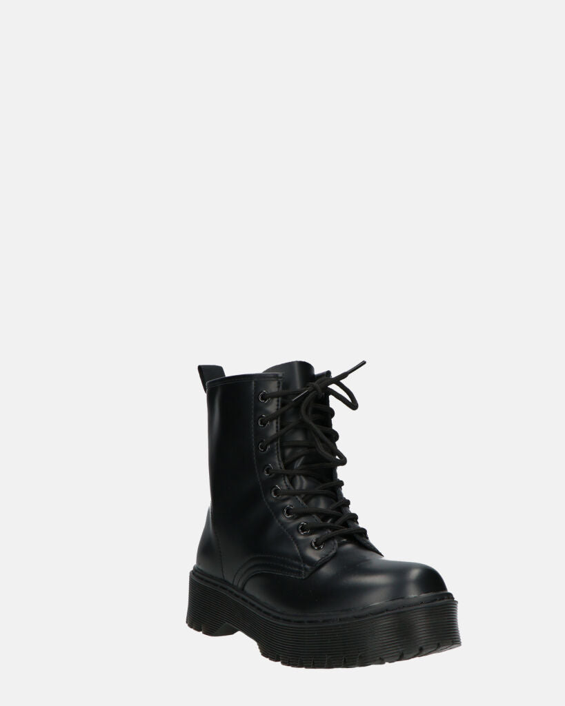MENNY | Botas De Combate Con Cordones Hasta El Tobillo En Eco-Cuero