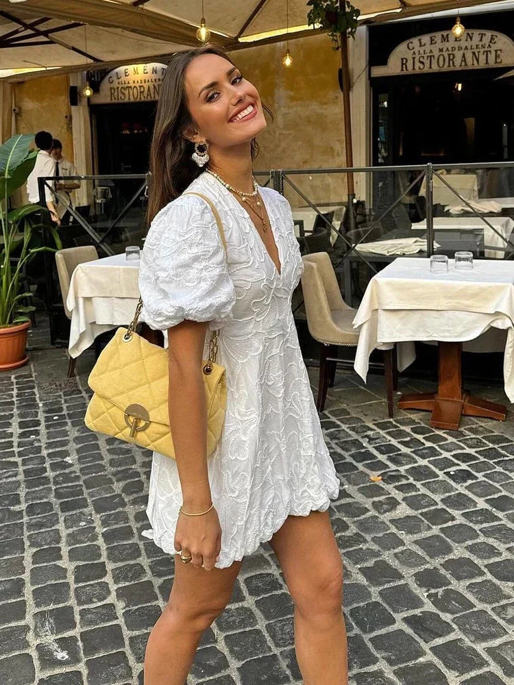 Julia | Soreli Vestido Nola Con Flores Bordadas Karol Firenze