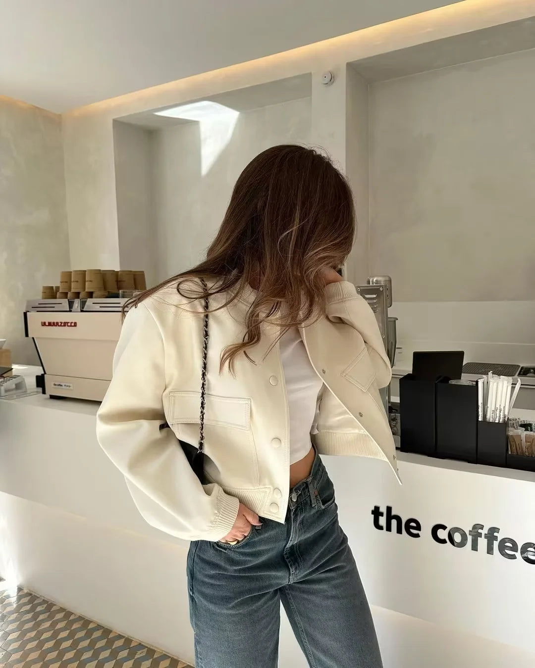NOVA | Chaqueta Bomber Beige