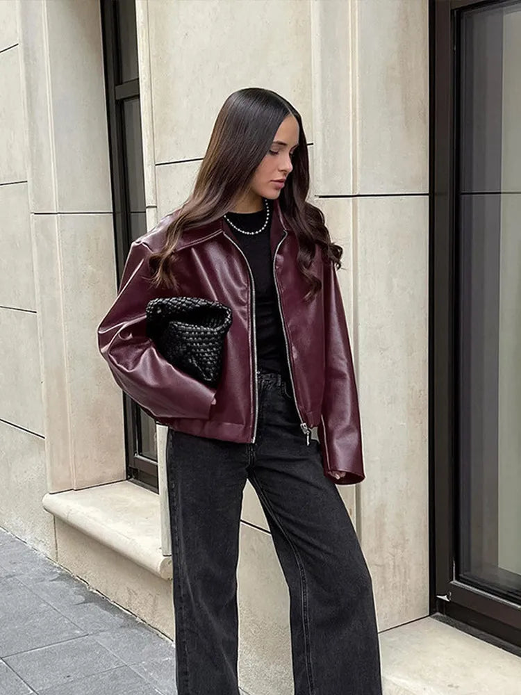 Lara | Chaqueta De Cuero Vintage De Estilo Urbano – Elegancia Otoñal