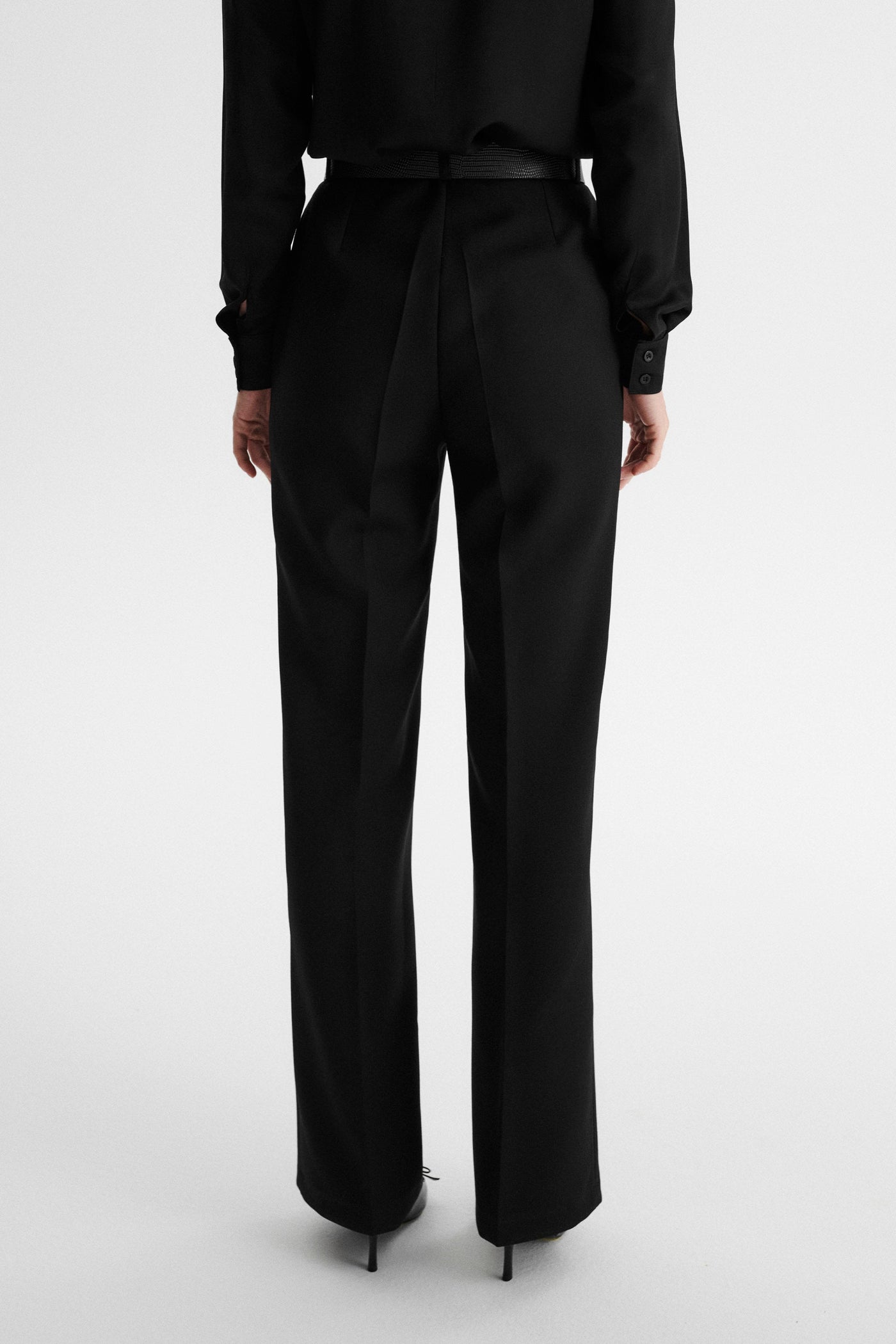 Elienne – Pantalones de Campana Negros