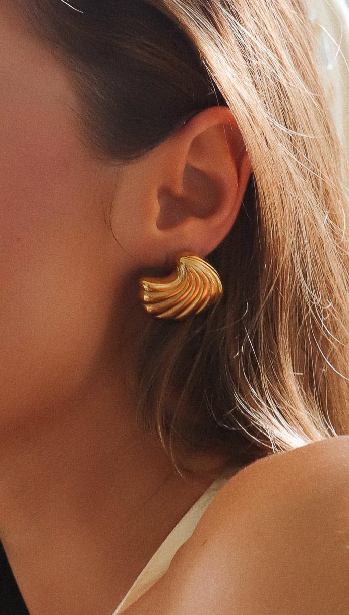 Emery | Pendientes de Concha de Oro Mijn winkel