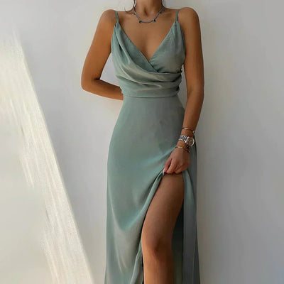 Celestina | Vestido Maxi De Satén Con Escote En Cascada Karol Firenze