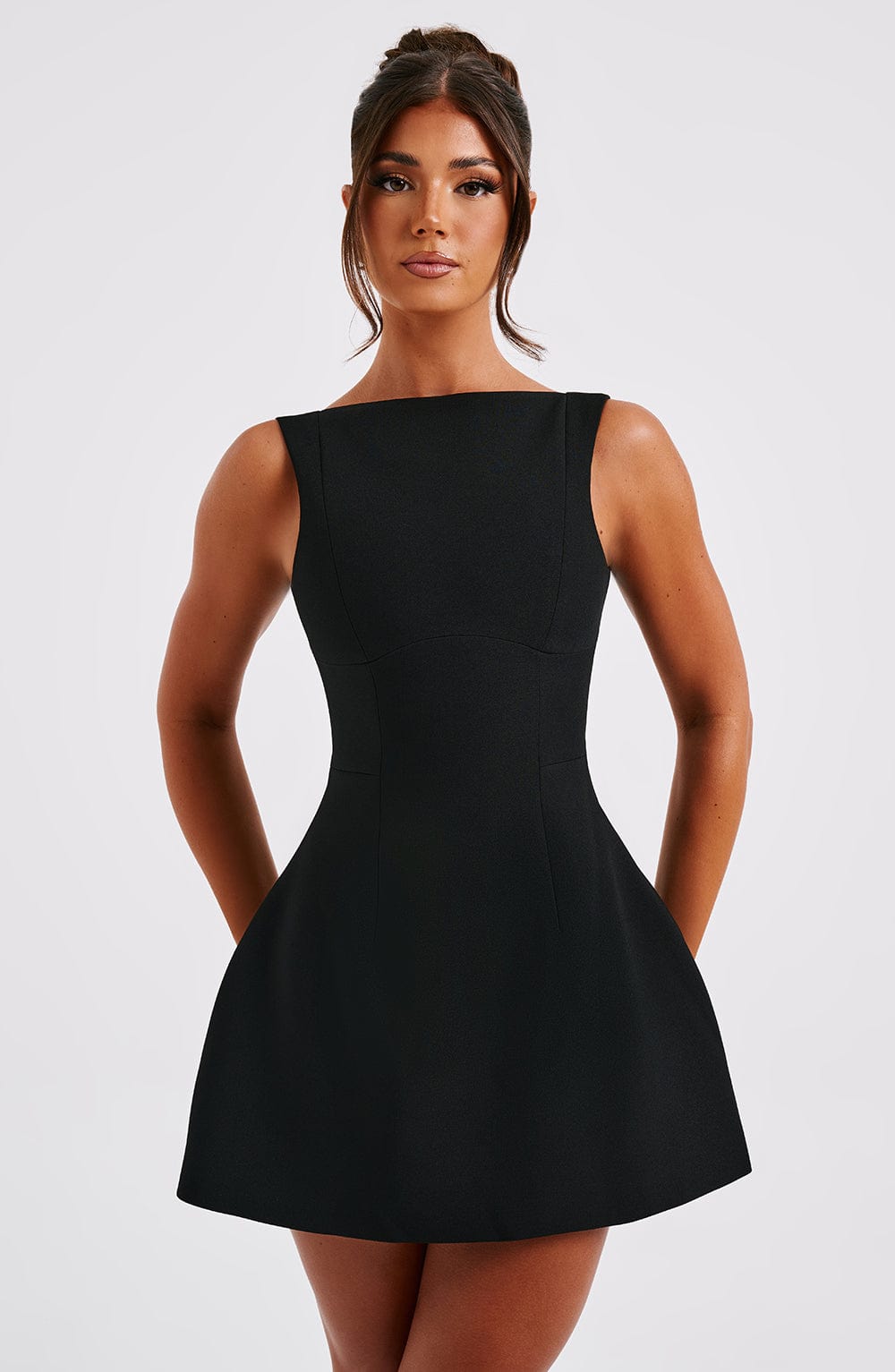 Valeria | Loreni Vestido Mini Karol Firenze