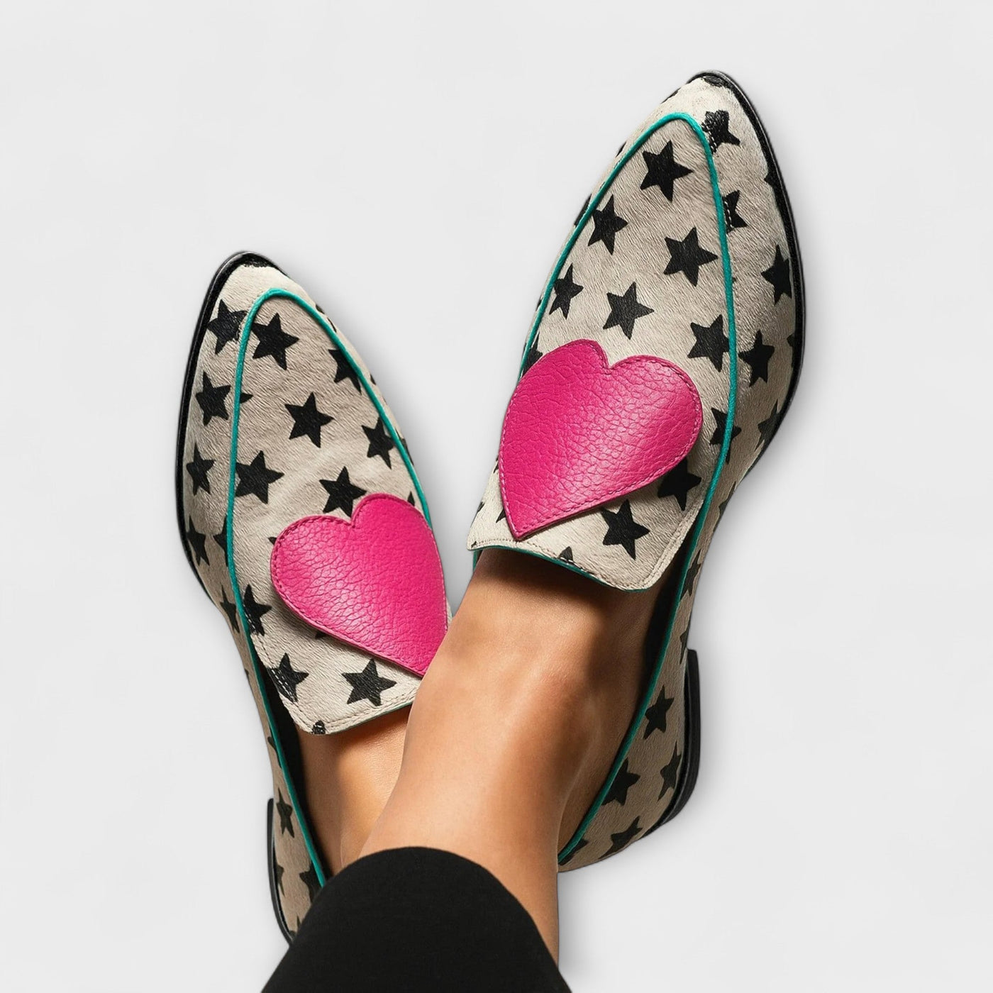 Jovie | Mocasines Beige Con Parche De Corazón