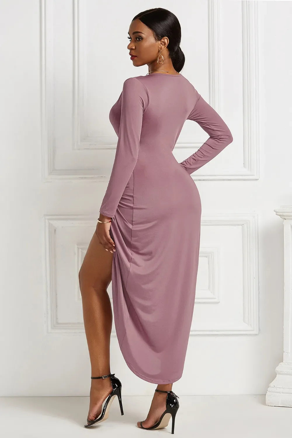 Blanca | Odetta Vestido Midi Cruzado Con Escote Profundo Y Fruncidos Karol Firenze
