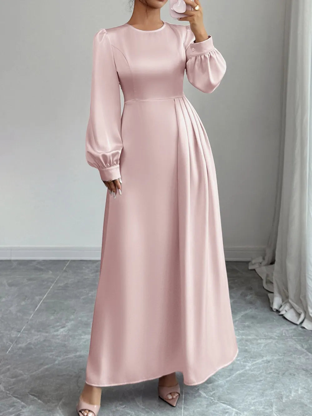 Beatriz | Liwia Vestido Maxi De Satén Con Manga Larga Karol Firenze