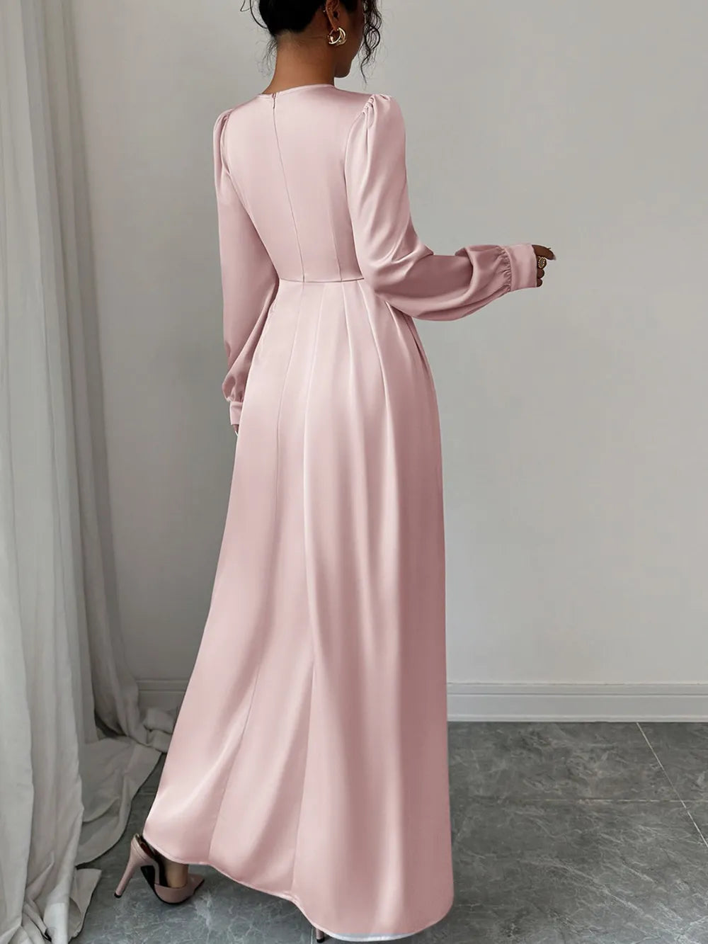 Beatriz | Liwia Vestido Maxi De Satén Con Manga Larga Karol Firenze