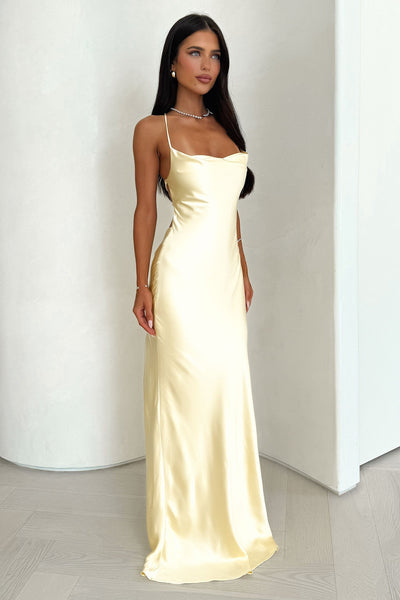 Celestina | Vestido Maxi De Satén Con Escote En Agua Karol Firenze