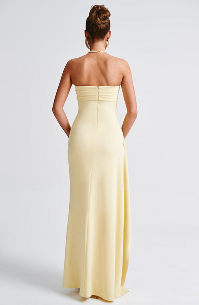 Sara | Vireli Vestido Maxi Elegante De Limón Karol Firenze